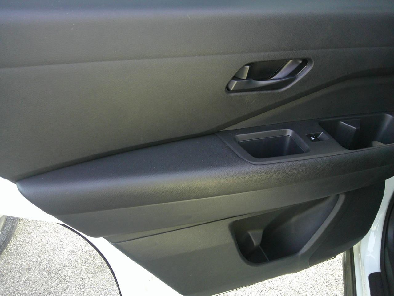 Nissan Pathfinder SV 4WD 2024