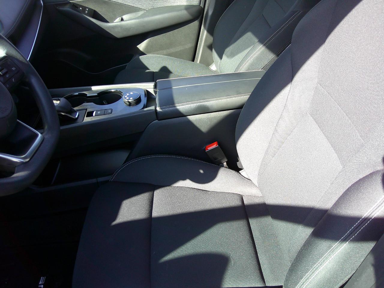 Nissan Rogue AWD SV 2023