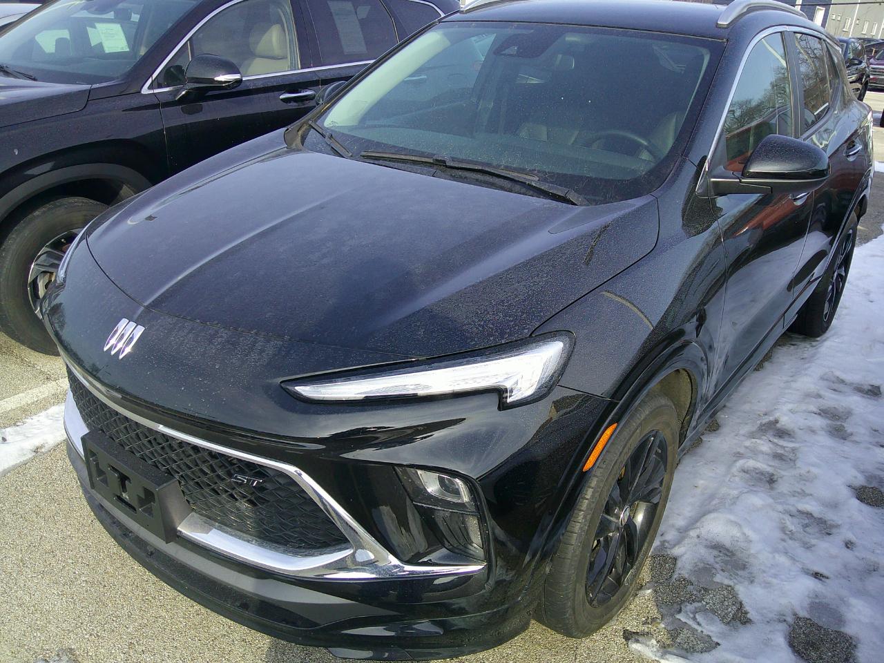 Buick Encore GX FWD 4dr Sport Touring 2024