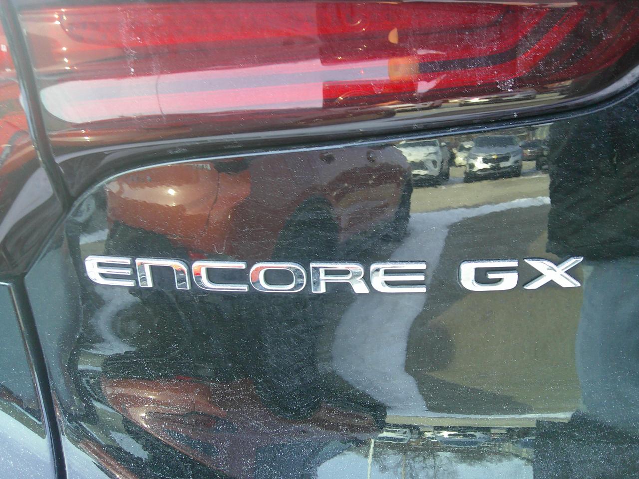 Buick Encore GX FWD 4dr Sport Touring 2024