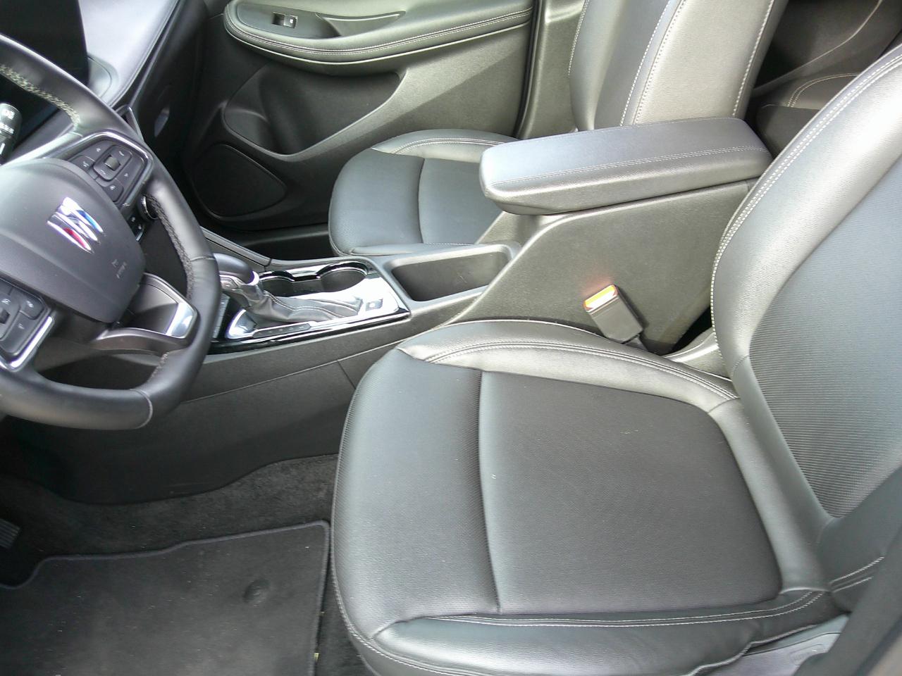 Buick Encore GX FWD 4dr Sport Touring 2024