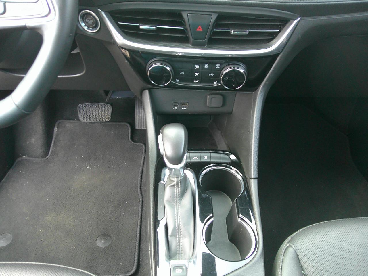 Buick Encore GX FWD 4dr Sport Touring 2024