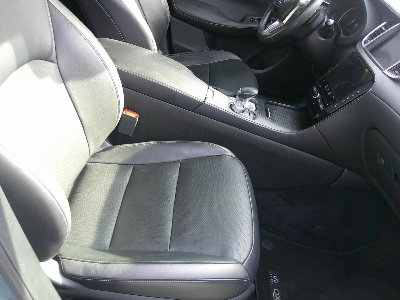 Infiniti QX50 LUXE AWD 2022