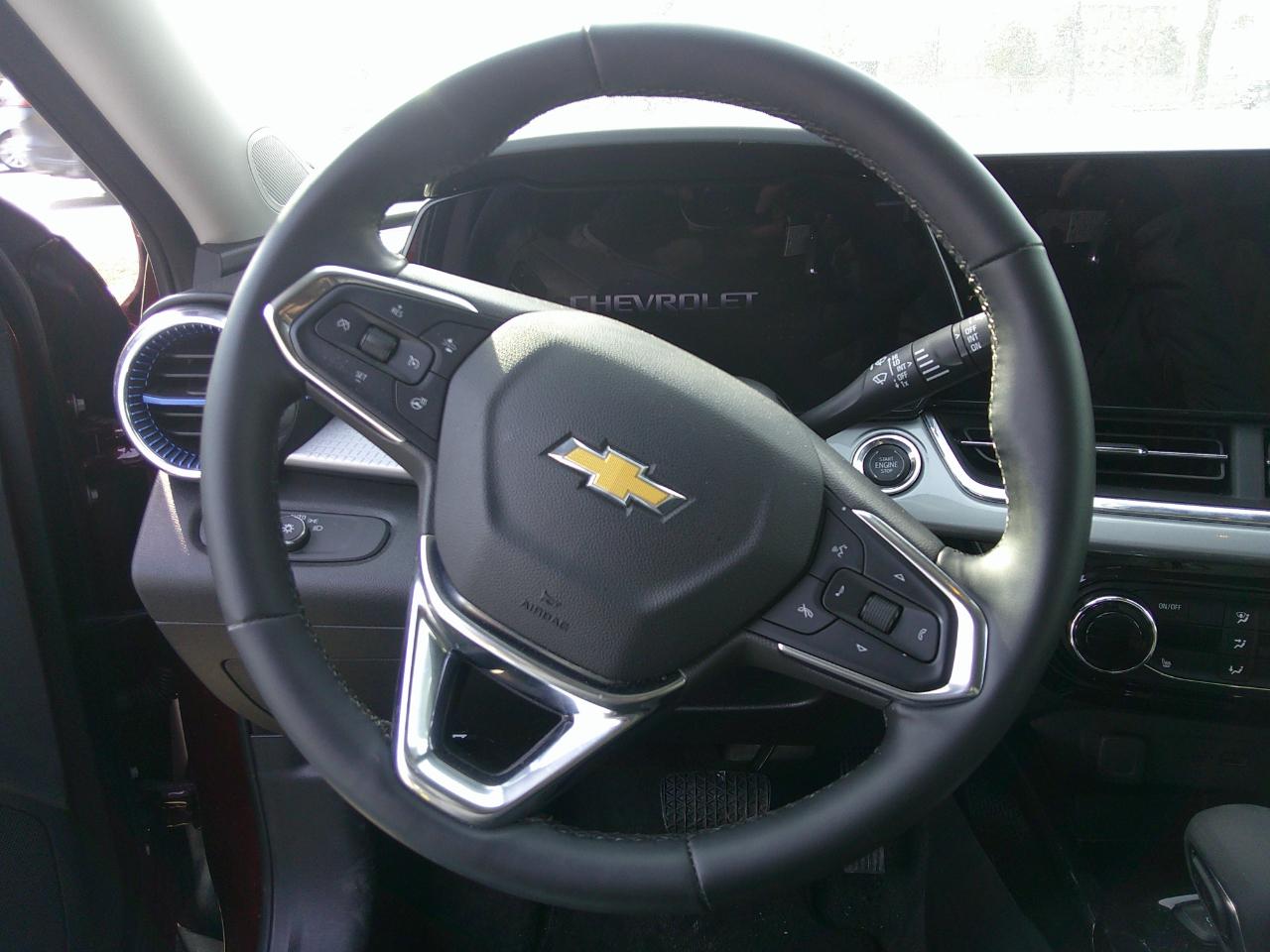 Chevrolet Trax FWD 4dr LT 2025