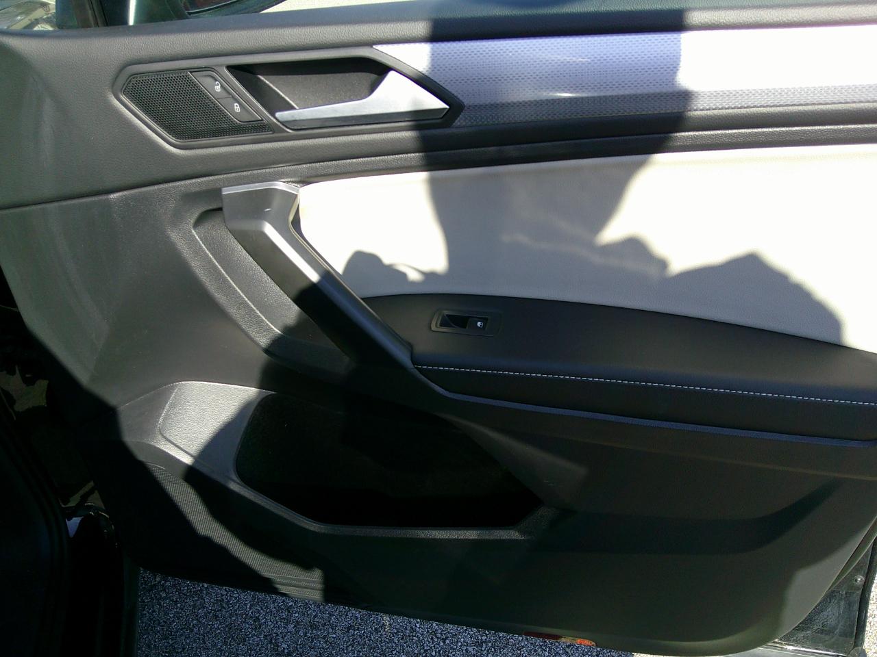 Volkswagen Tiguan 2.0T S FWD 2024