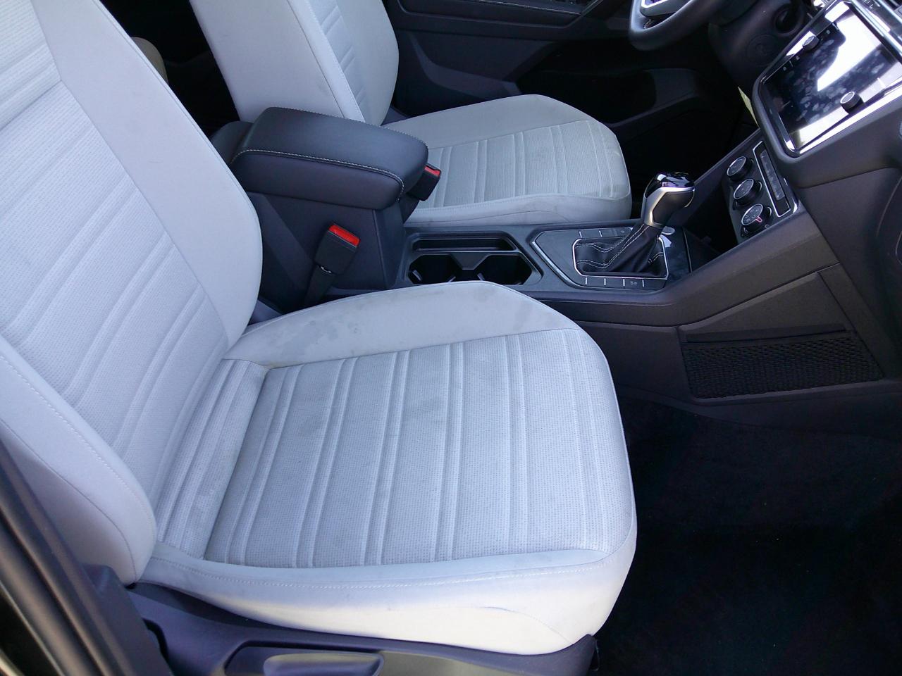 Volkswagen Tiguan 2.0T S FWD 2024