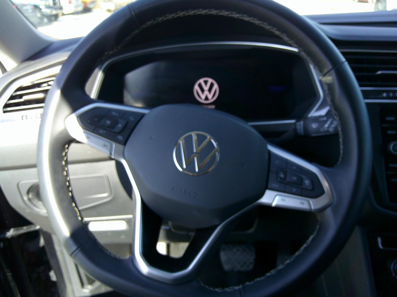 Volkswagen Tiguan 2.0T S FWD 2024