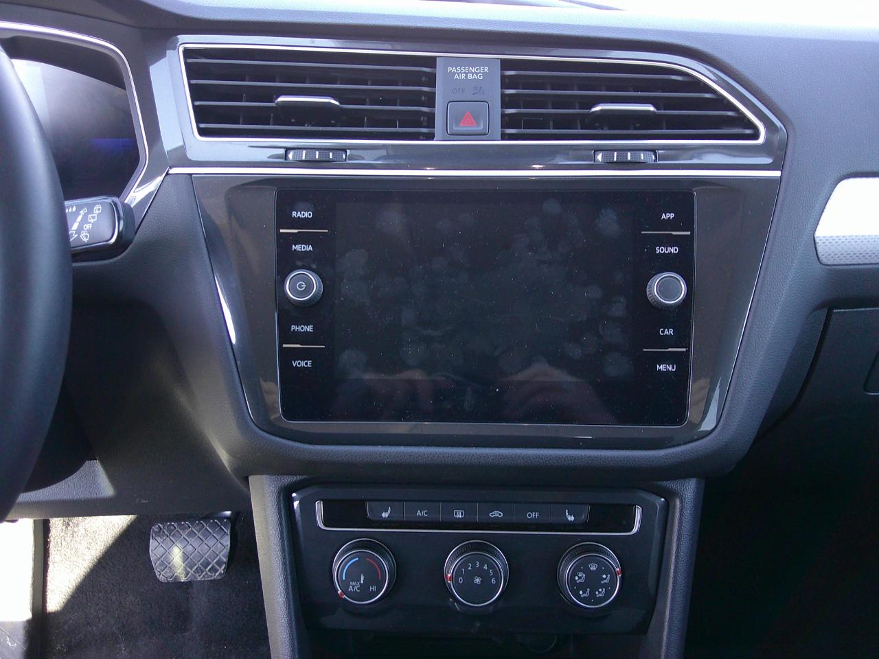 Volkswagen Tiguan 2.0T S FWD 2024