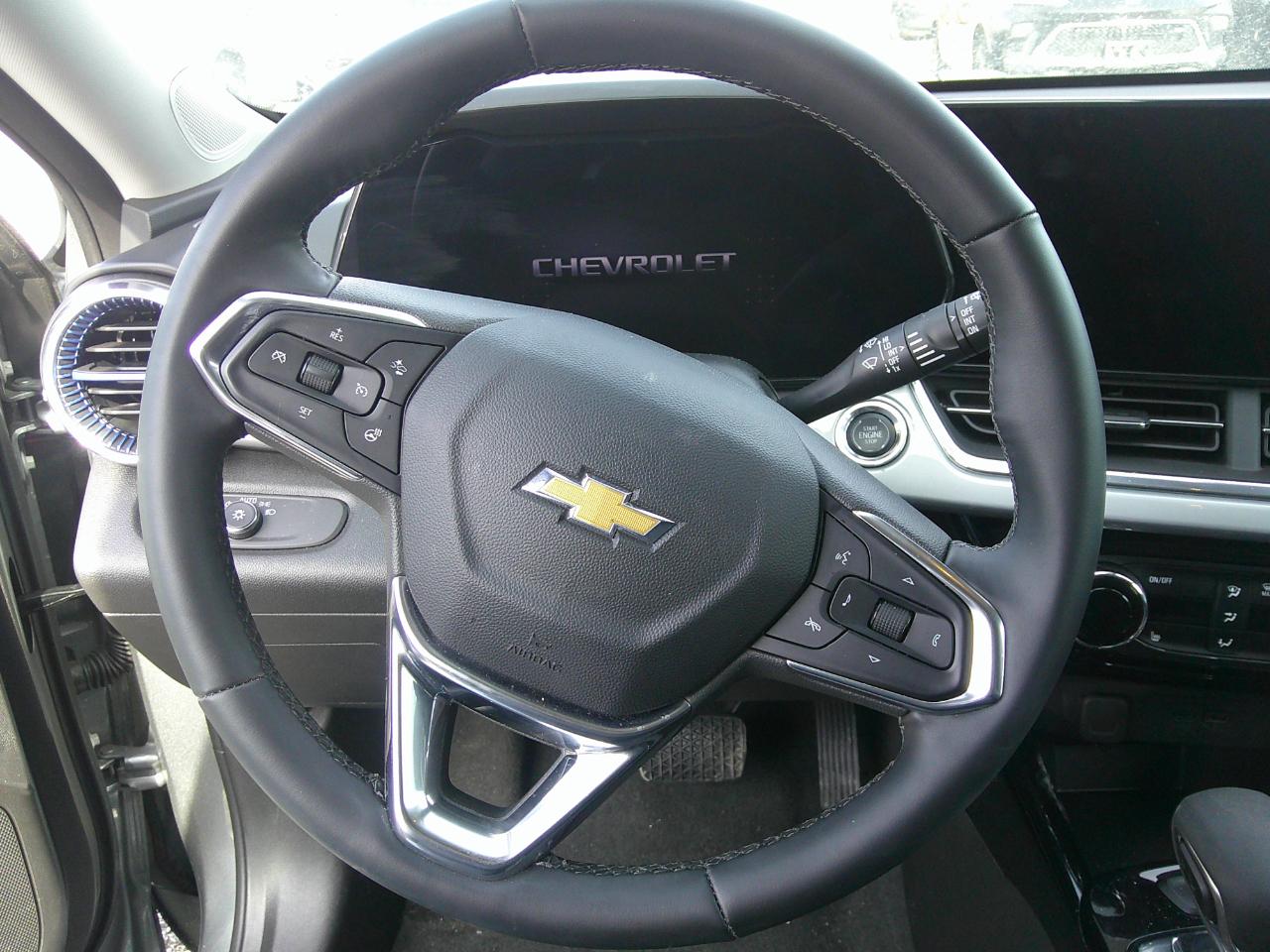 Chevrolet Trax FWD 4dr LT 2025