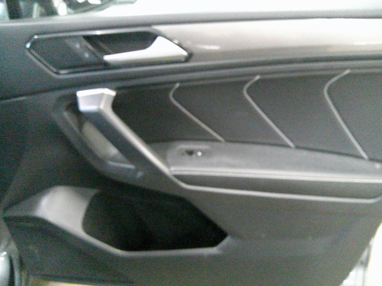 Volkswagen Tiguan 2.0T Wolfsburg Edition FWD 2024