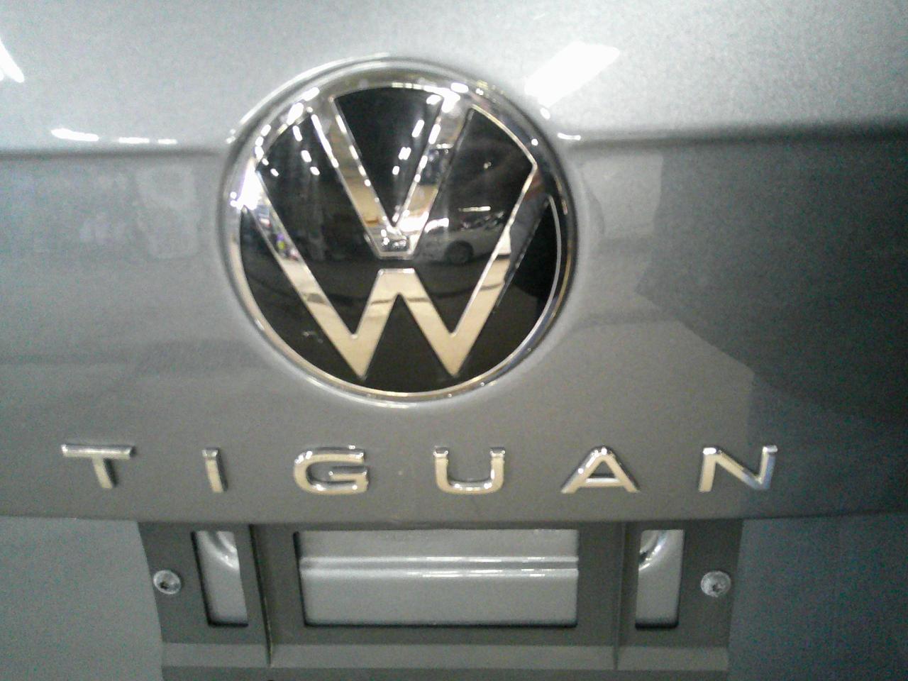 Volkswagen Tiguan 2.0T Wolfsburg Edition FWD 2024