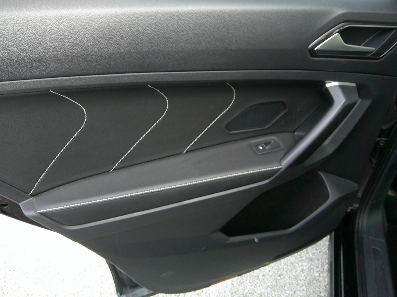 Volkswagen Tiguan 2.0T Wolfsburg Edition FWD 2024