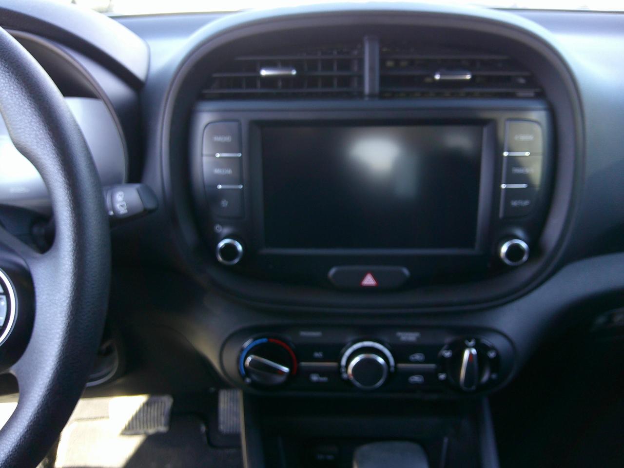 Kia Soul LX IVT 2024