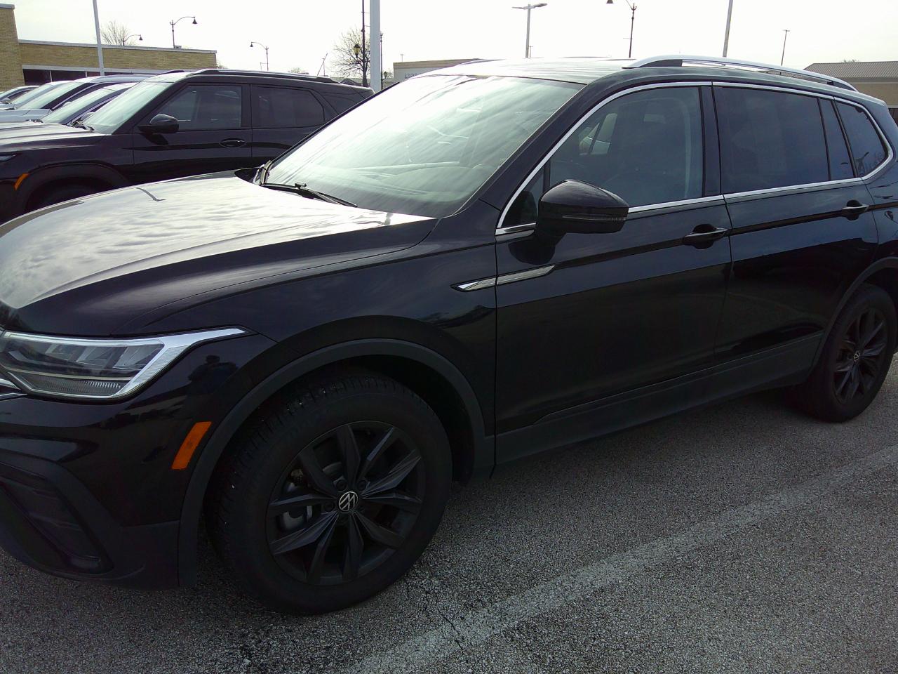 Volkswagen Tiguan 2.0T SE FWD 2024