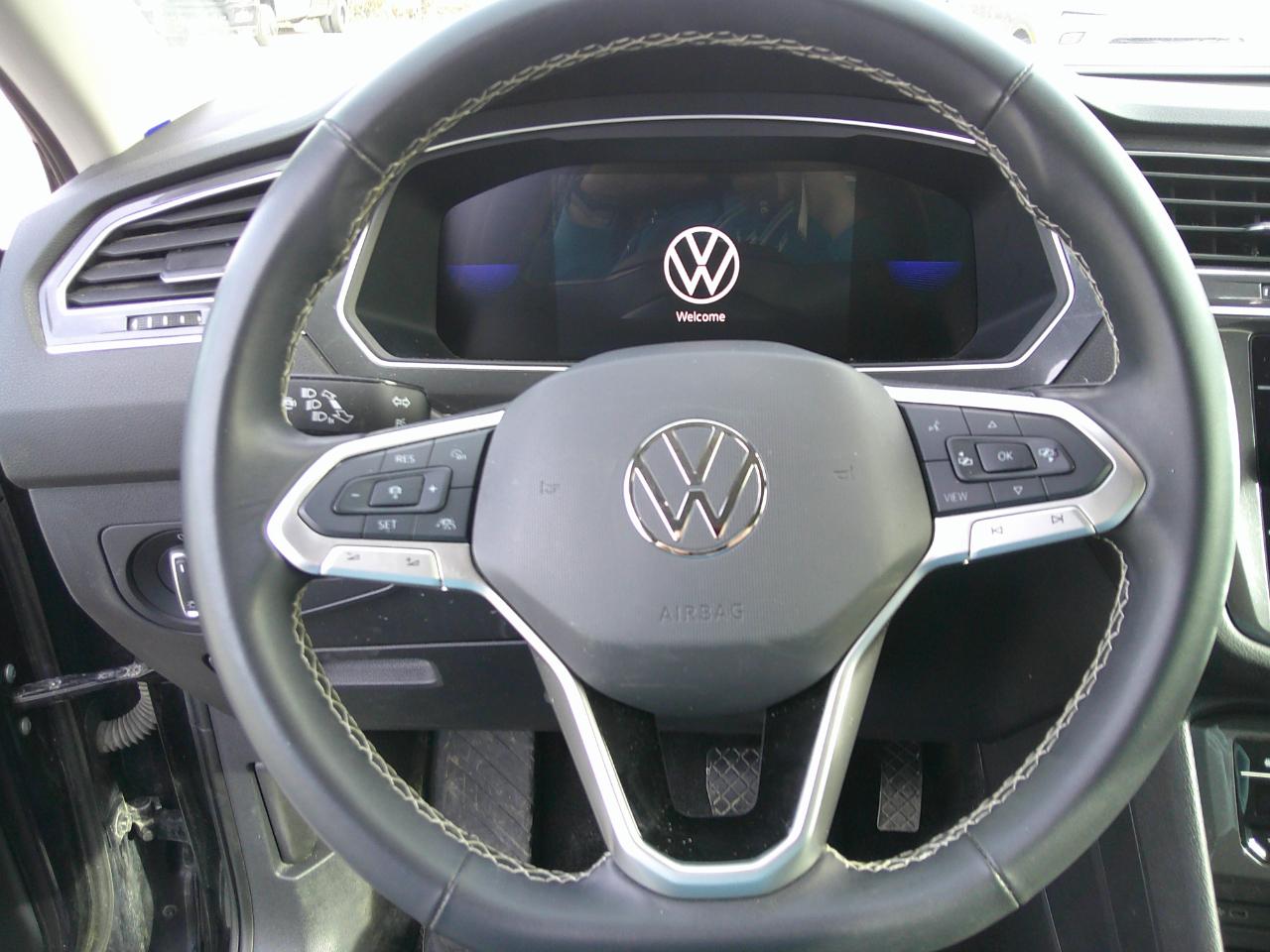 Volkswagen Tiguan 2.0T SE FWD 2024