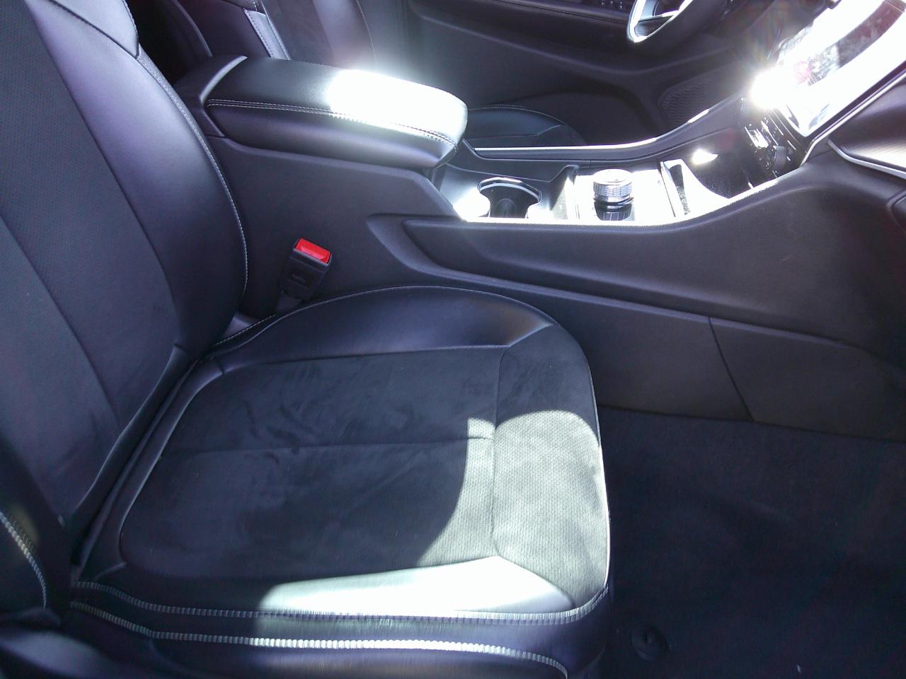 Jeep Grand Cherokee Altitude 4x4 2024