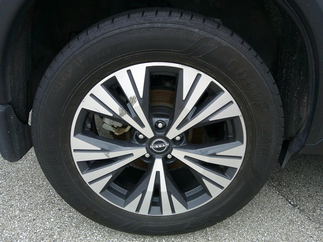 Nissan Rogue AWD SV 2023