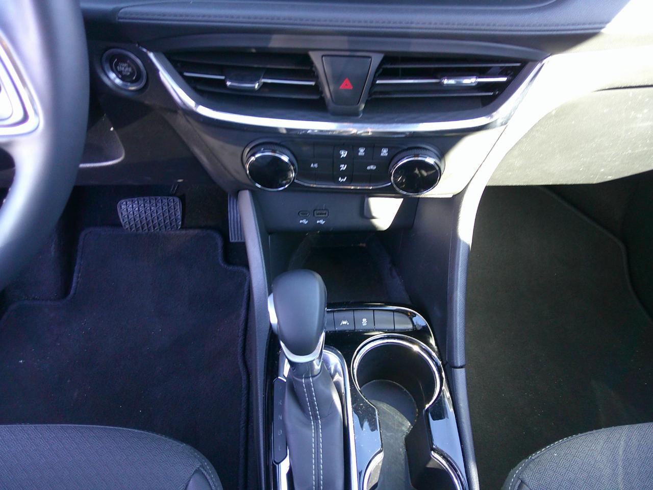 Buick Encore GX FWD 4dr Preferred 2025