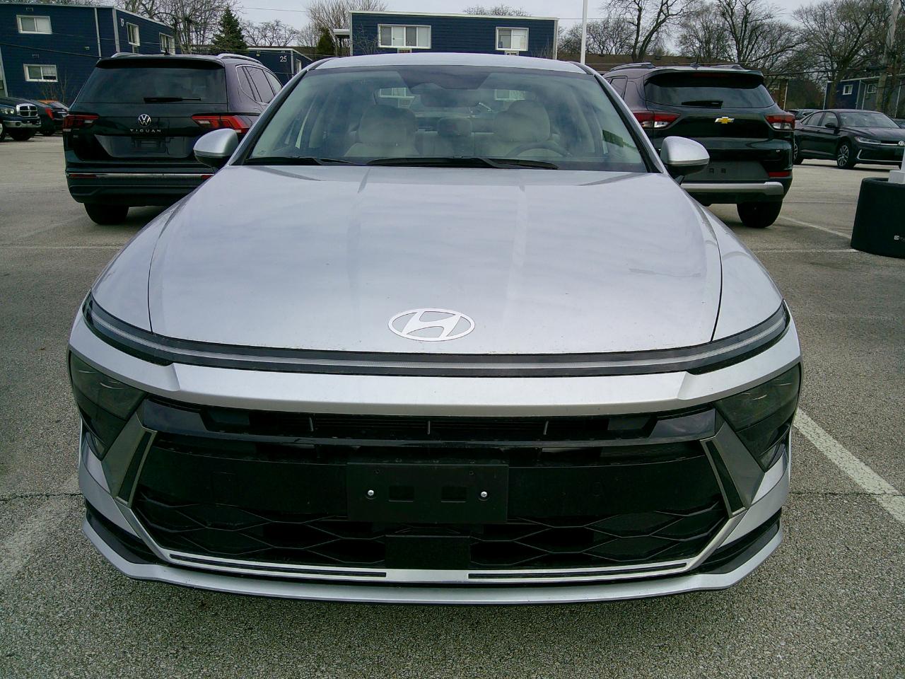 Hyundai Sonata SEL FWD 2025