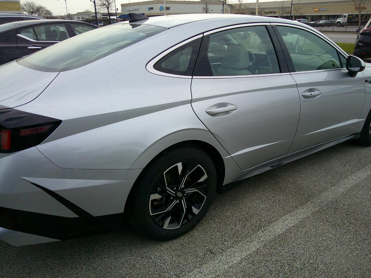 Hyundai Sonata SEL FWD 2025