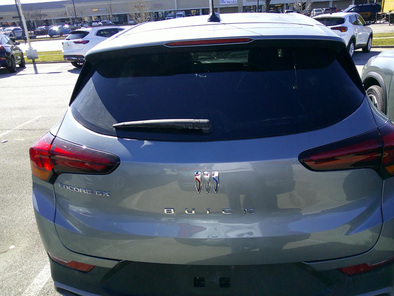 Buick Encore GX FWD 4dr Preferred 2025