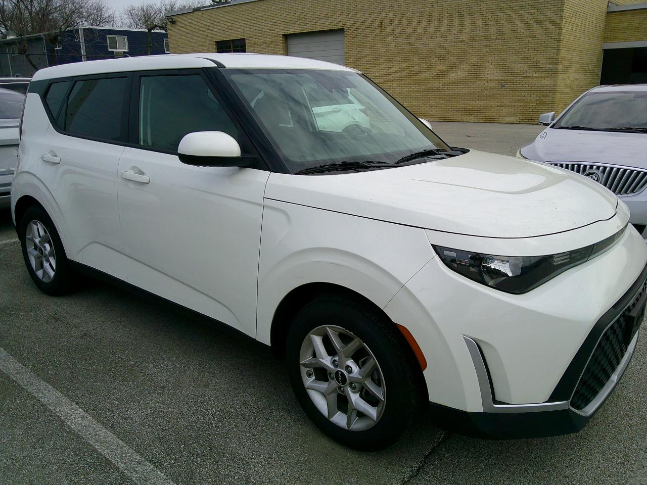 Kia Soul LX FWD 2025