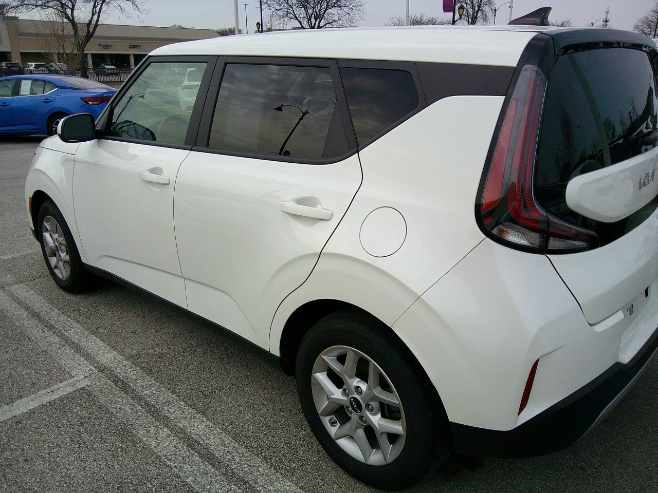 Kia Soul LX FWD 2025