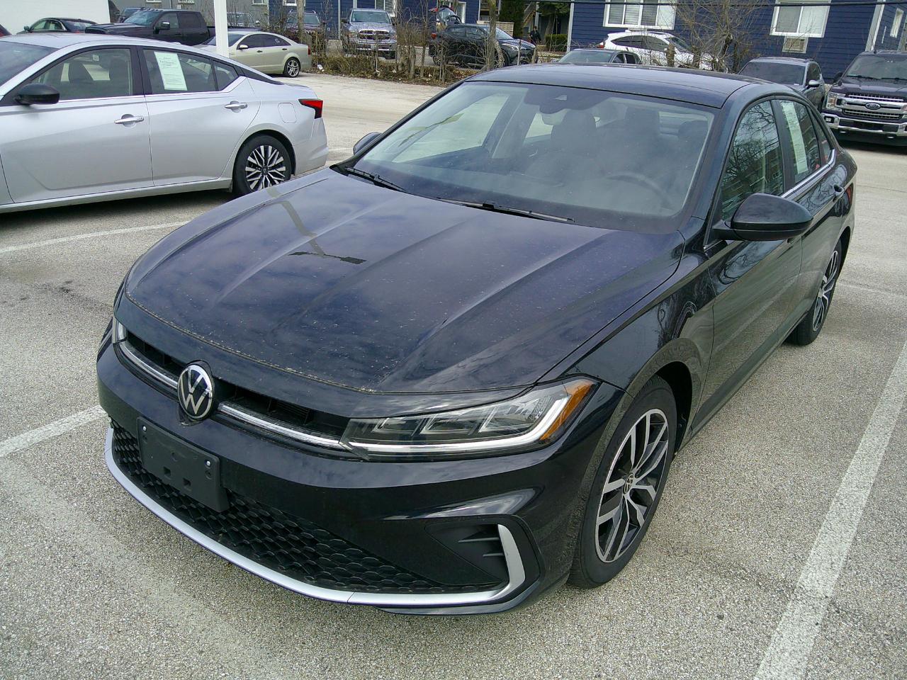 Volkswagen Jetta SE Auto 2025