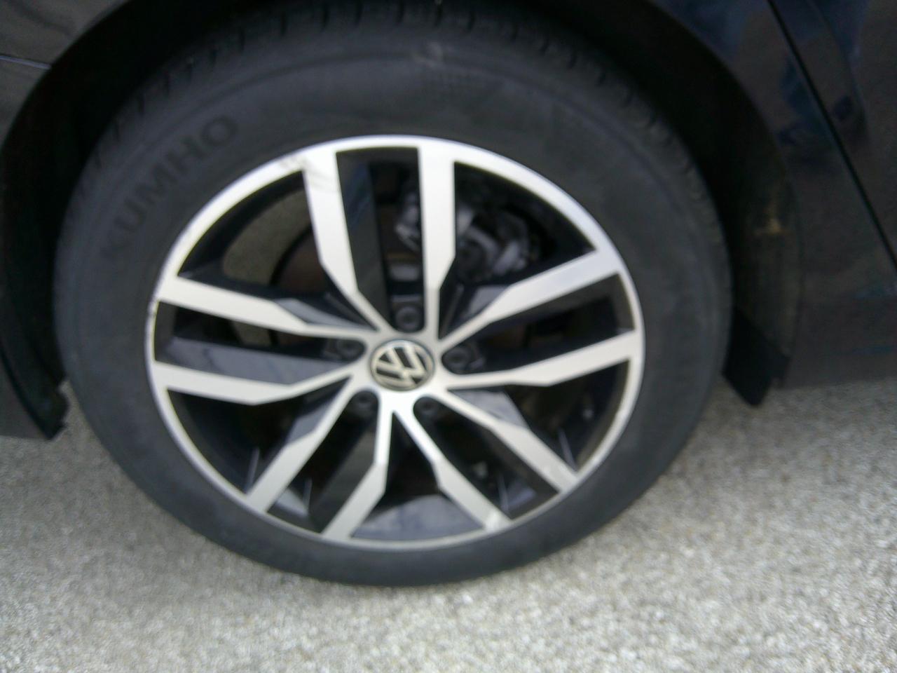 Volkswagen Jetta SE Auto 2025