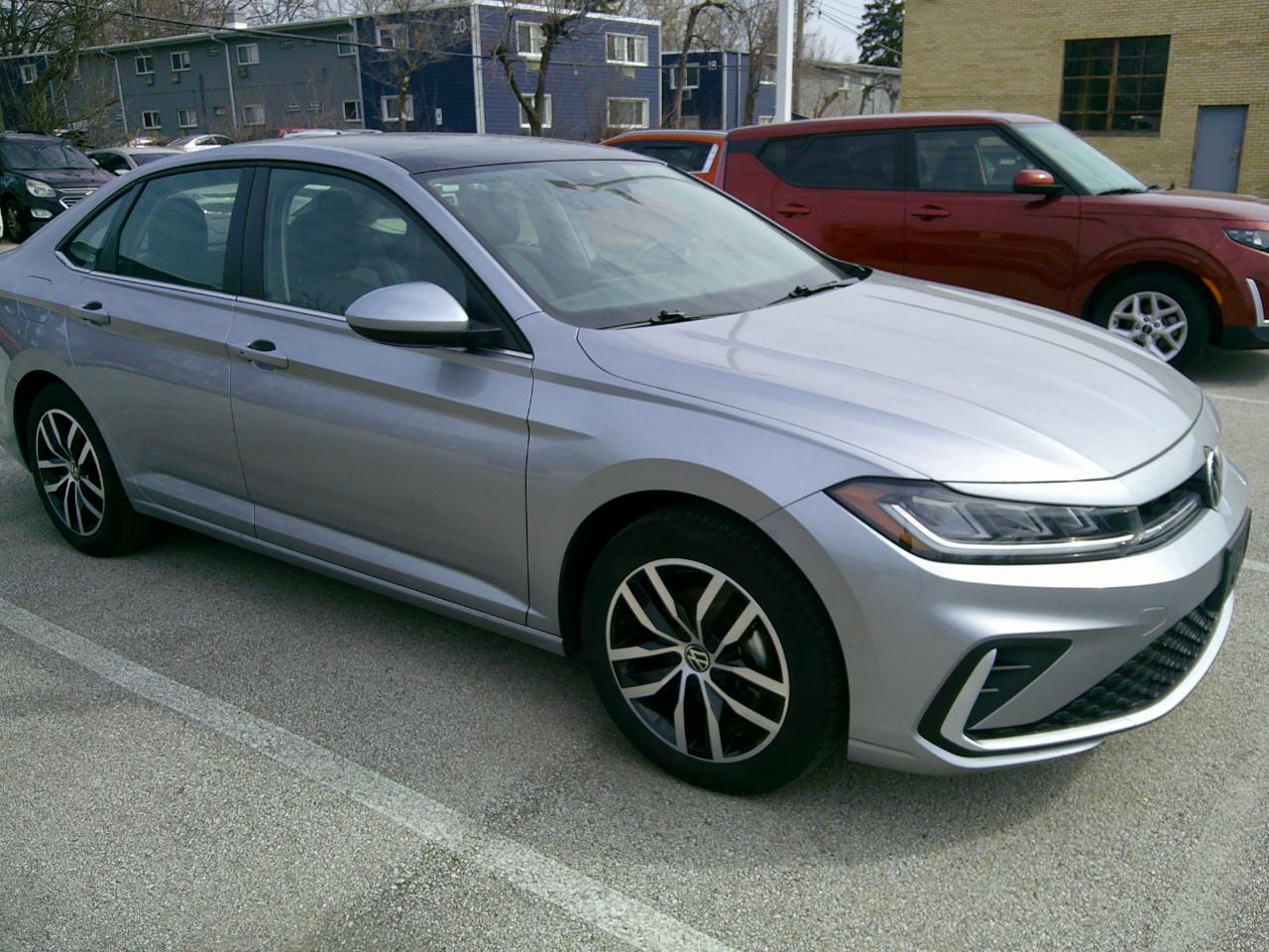 Volkswagen Jetta SE Auto 2025