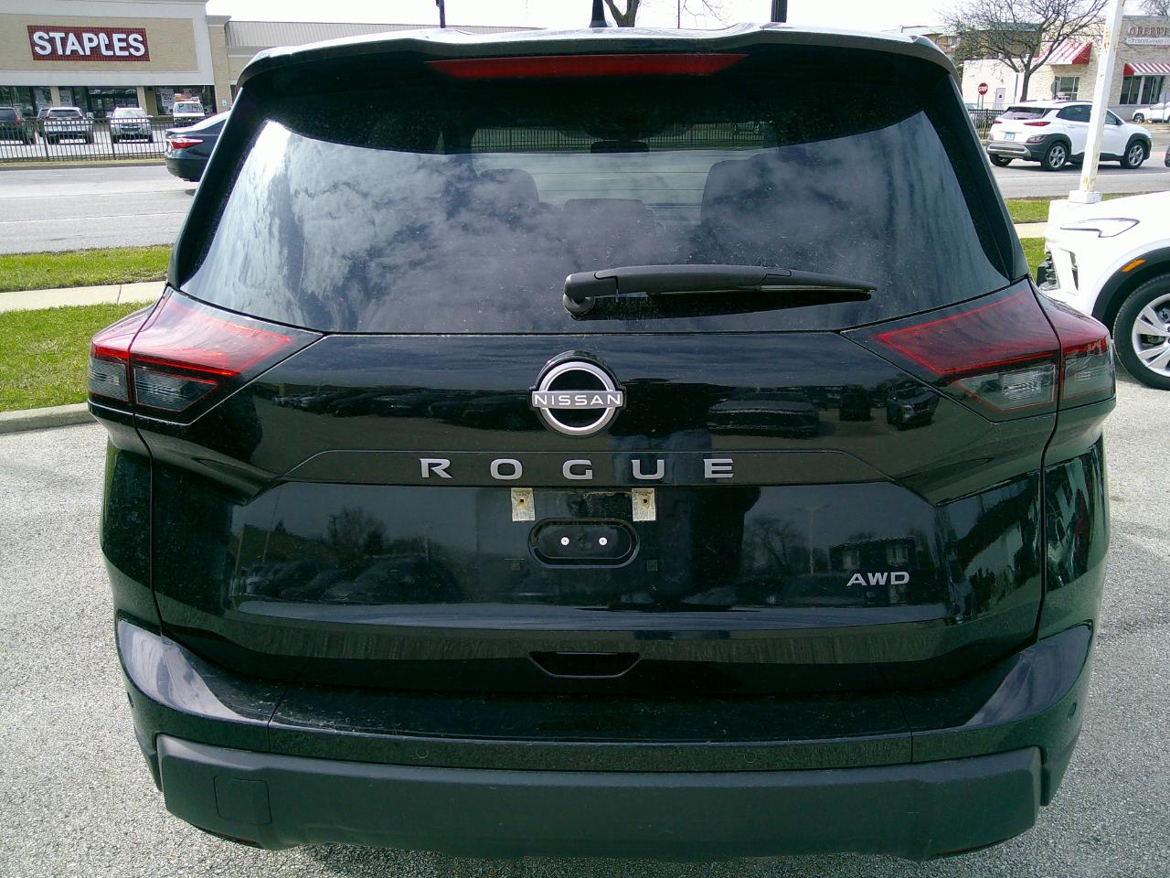 Nissan Rogue AWD SV 2025