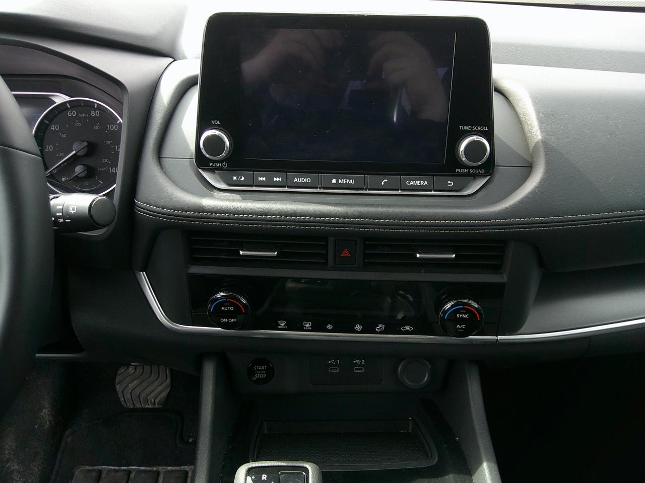 Nissan Rogue AWD SV 2025