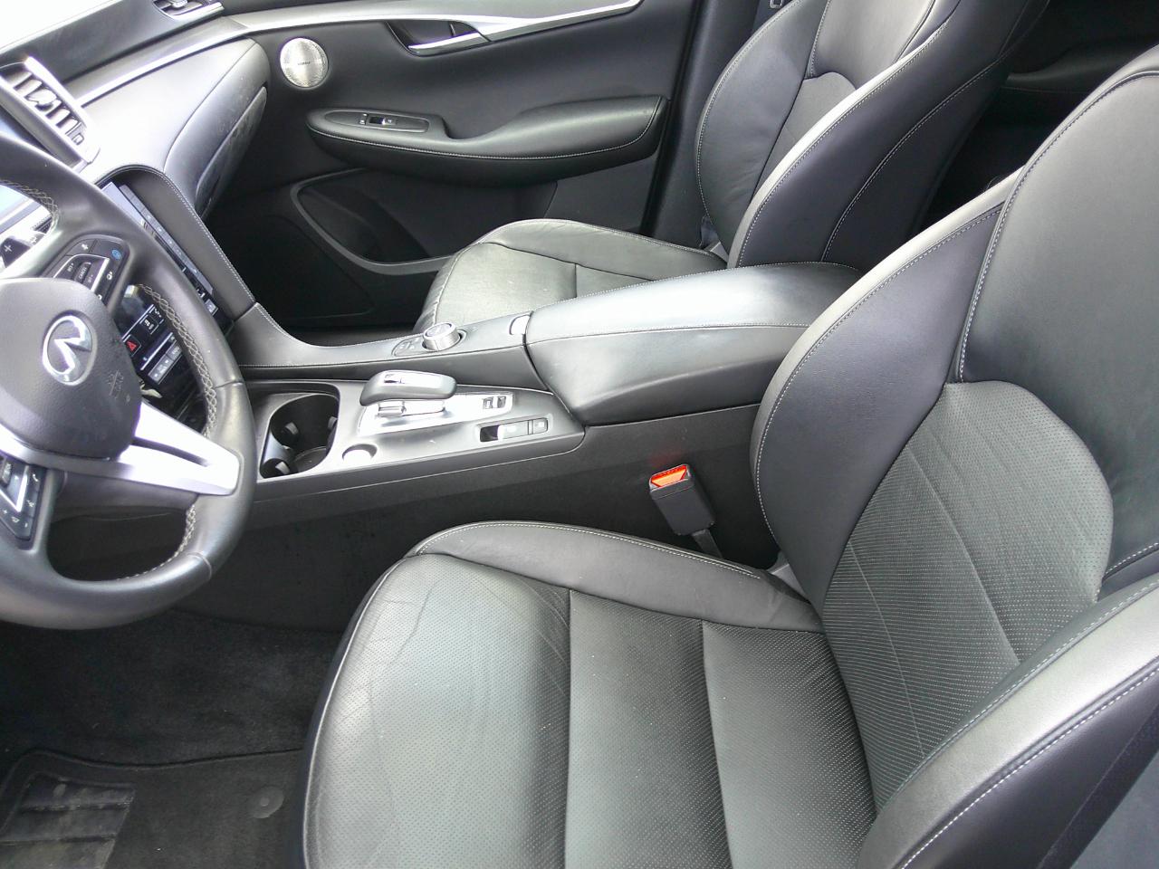 Infiniti QX50 LUXE AWD 2023