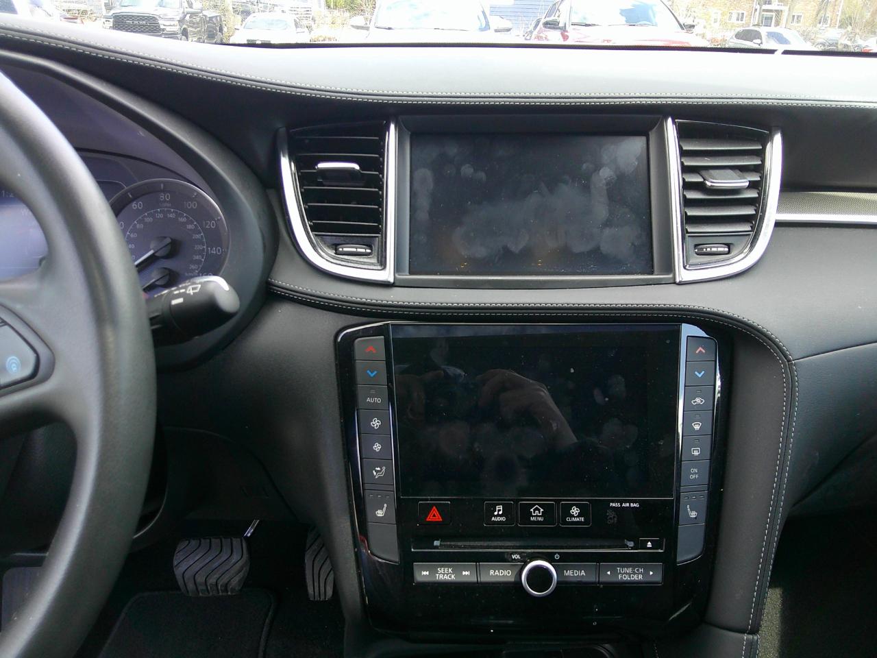 Infiniti QX50 LUXE AWD 2023