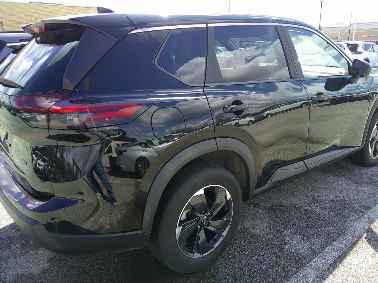 Nissan Rogue AWD SV 2025