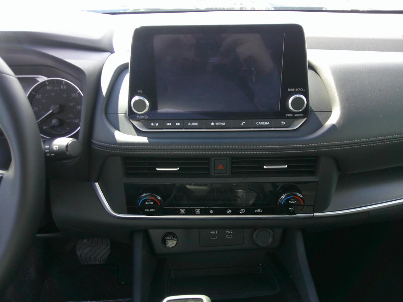 Nissan Rogue AWD SV 2025