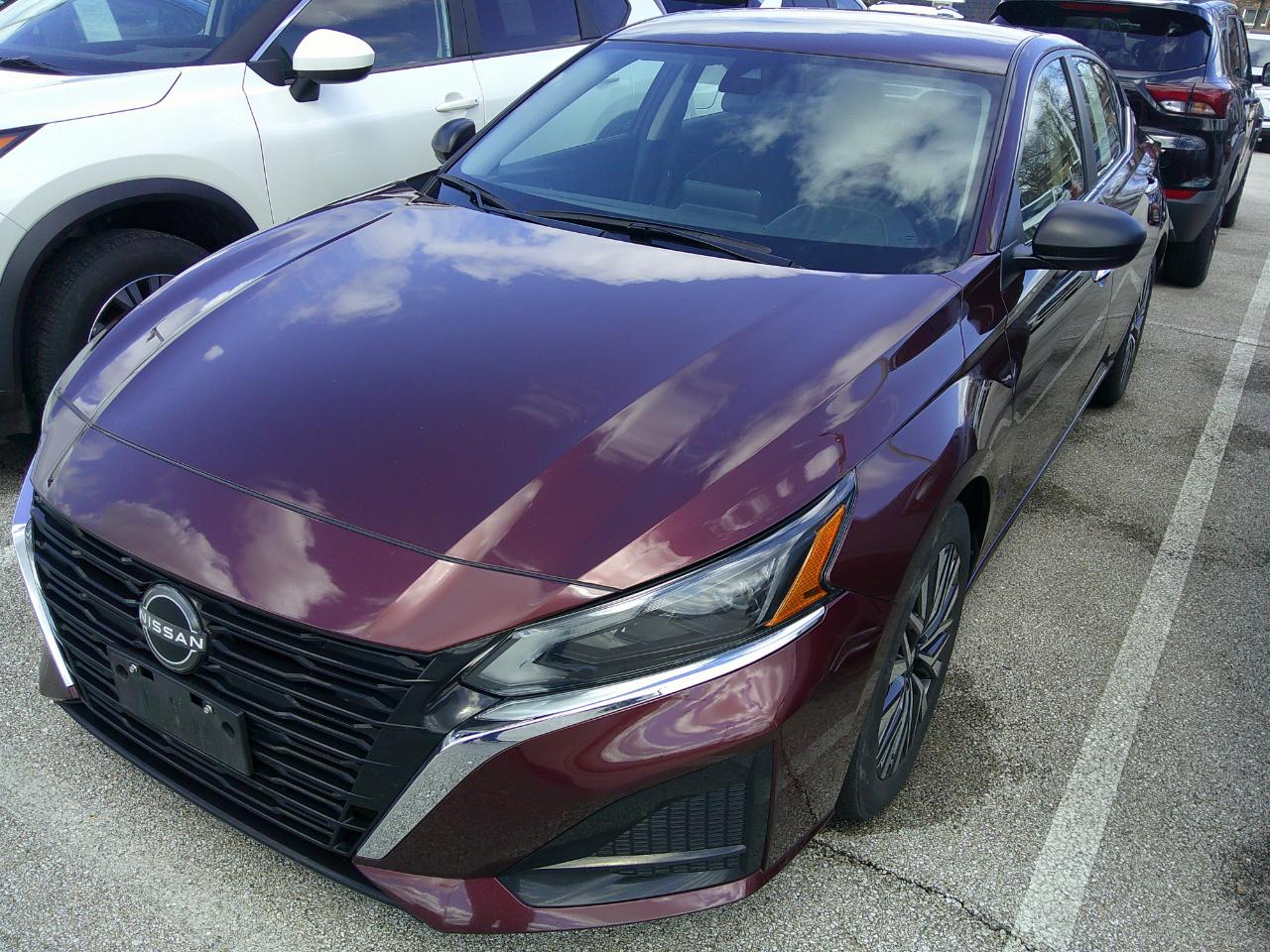 Nissan Altima 2.5 SV Sedan 2024