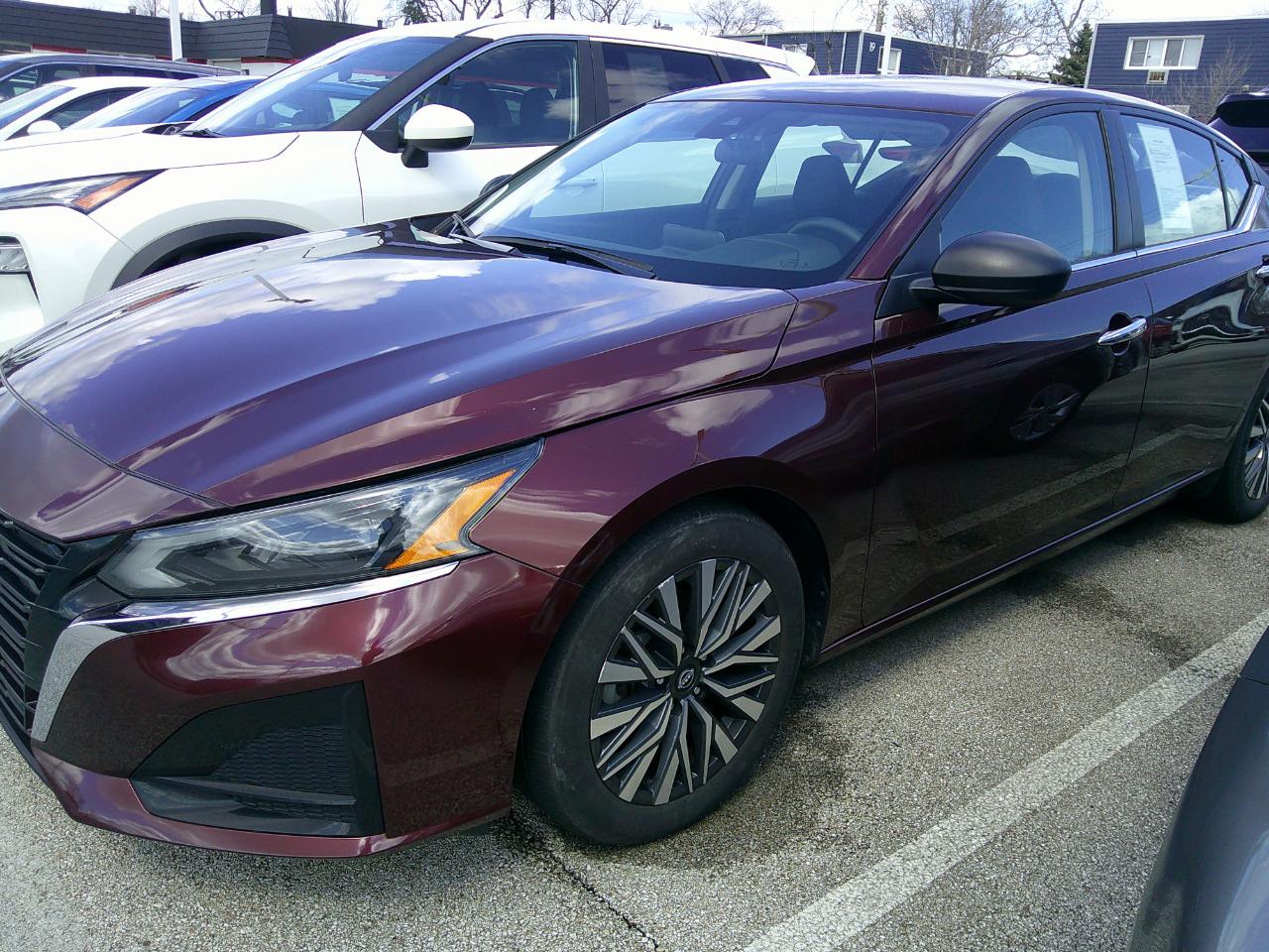 Nissan Altima 2.5 SV Sedan 2024