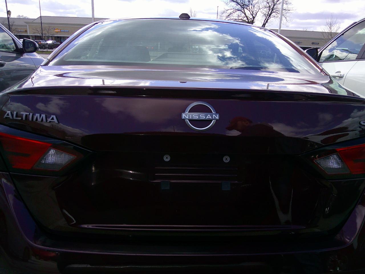 Nissan Altima 2.5 SV Sedan 2024