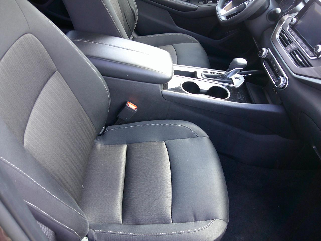 Nissan Altima 2.5 SV Sedan 2024