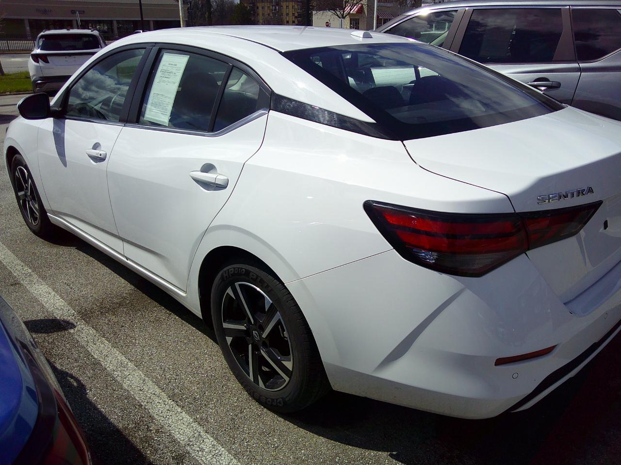 Nissan Sentra SV CVT 2024