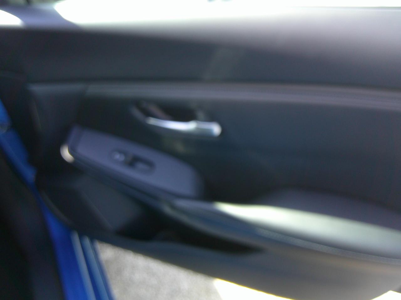 Nissan Sentra SV CVT 2024