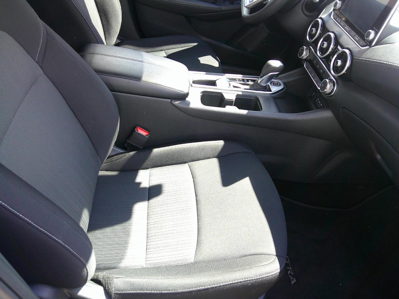 Nissan Sentra SV CVT 2024