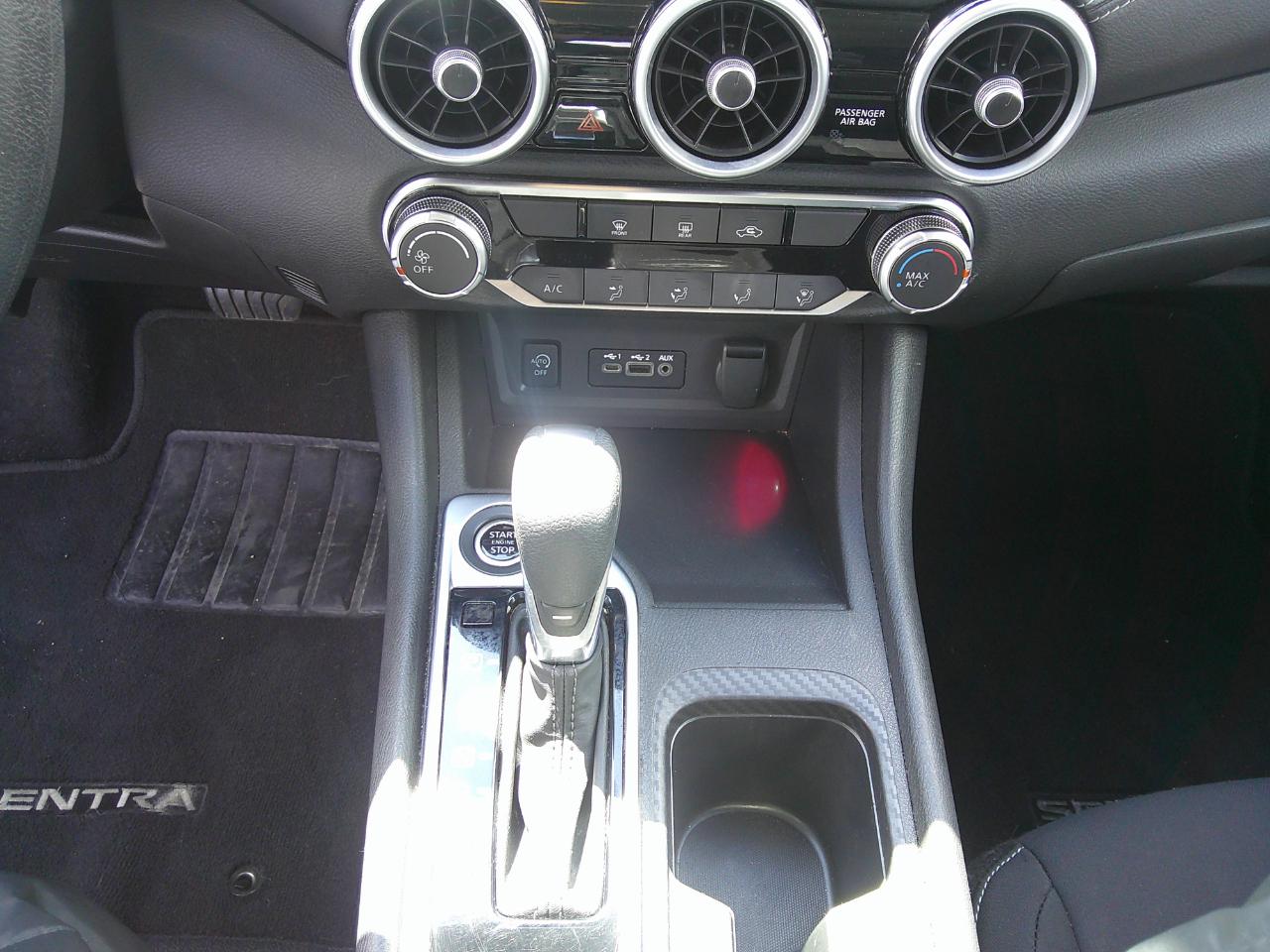 Nissan Sentra SV CVT 2024