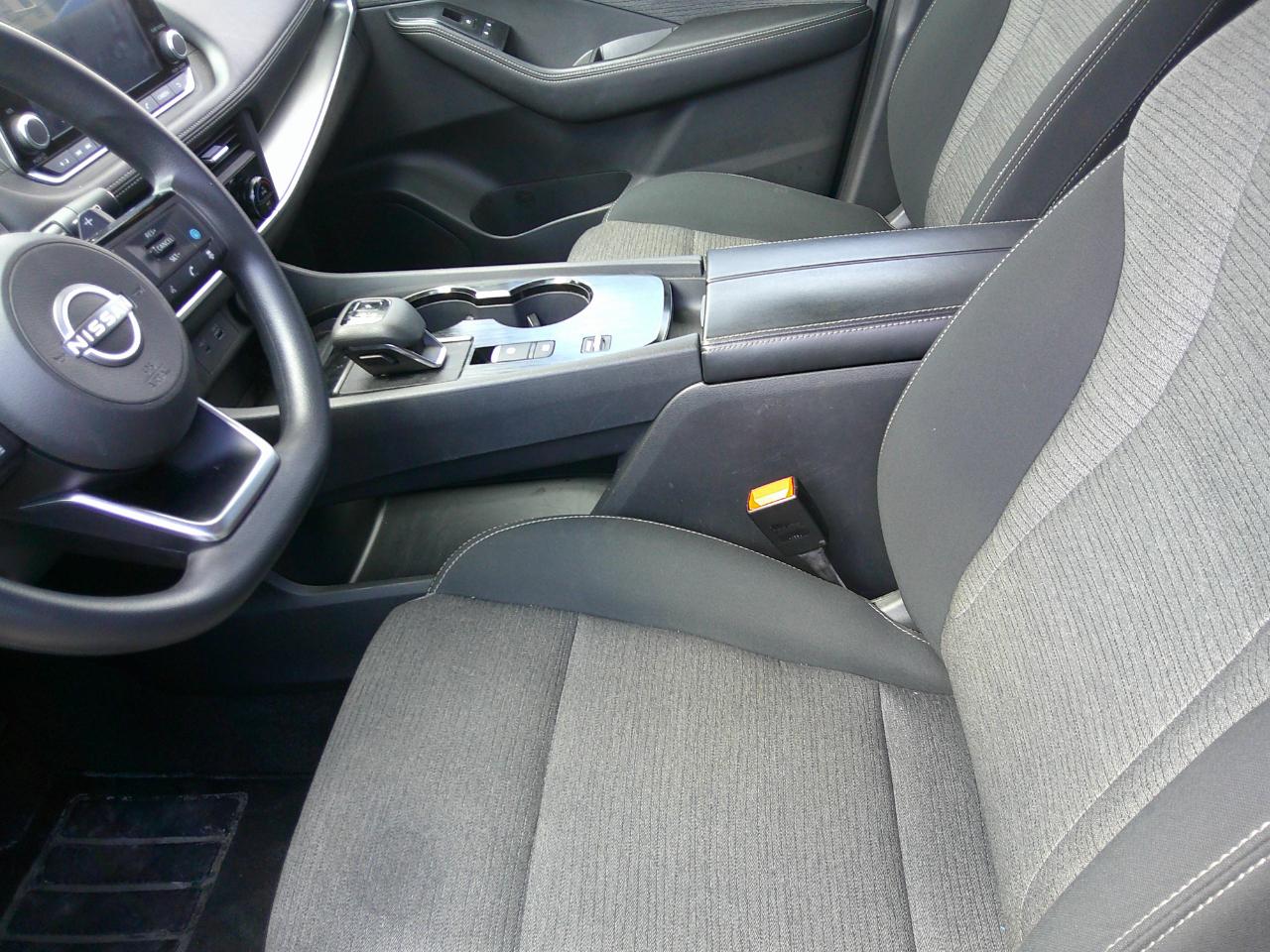 Nissan Rogue FWD SV 2023