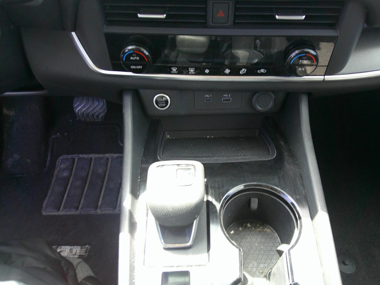 Nissan Rogue FWD SV 2023