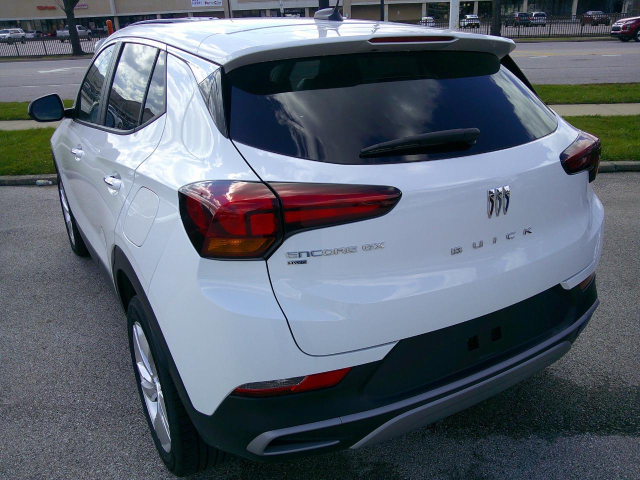 Buick Encore GX FWD 4dr Preferred 2025