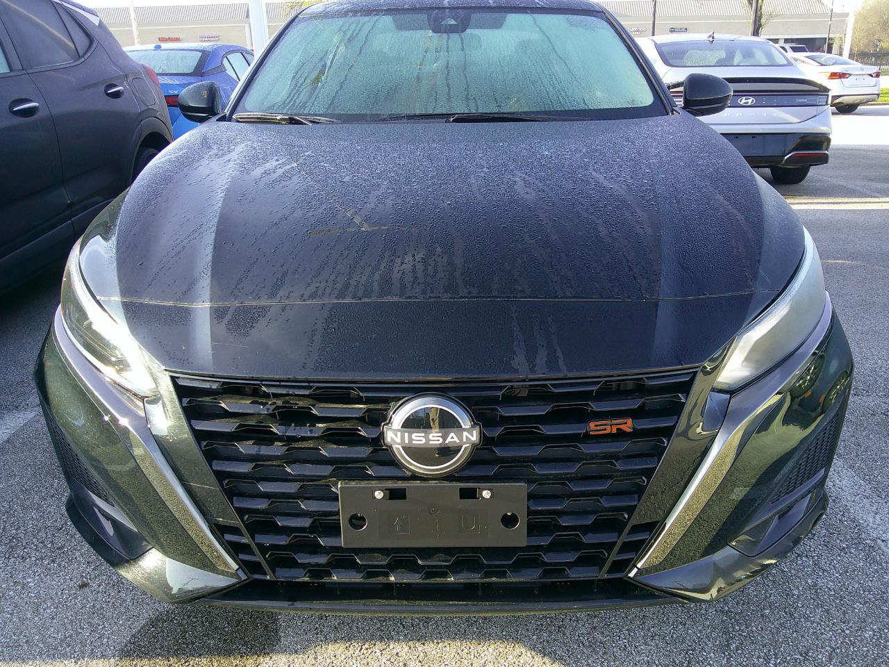 Nissan Altima SR FWD 2025