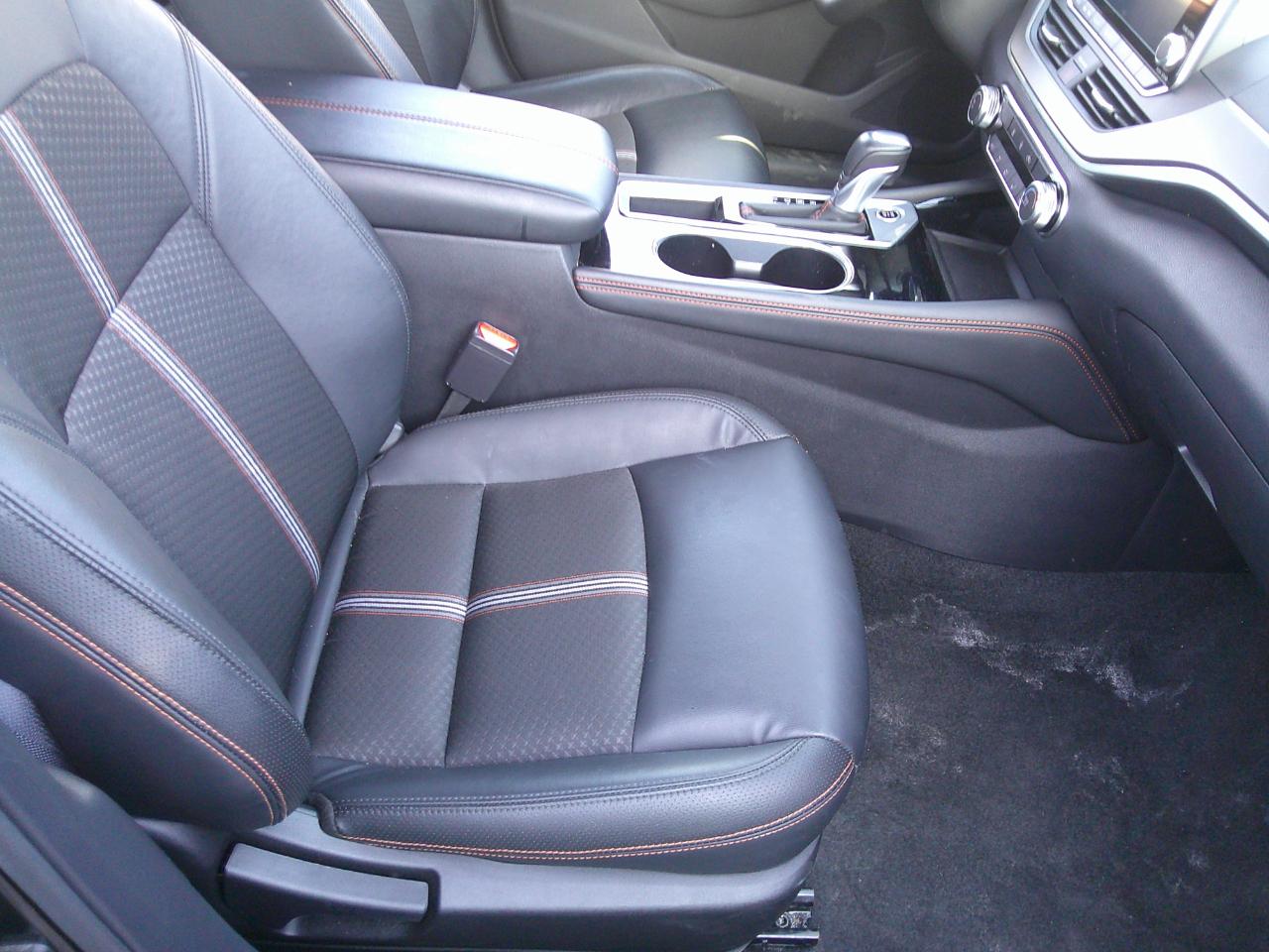 Nissan Altima SR FWD 2025