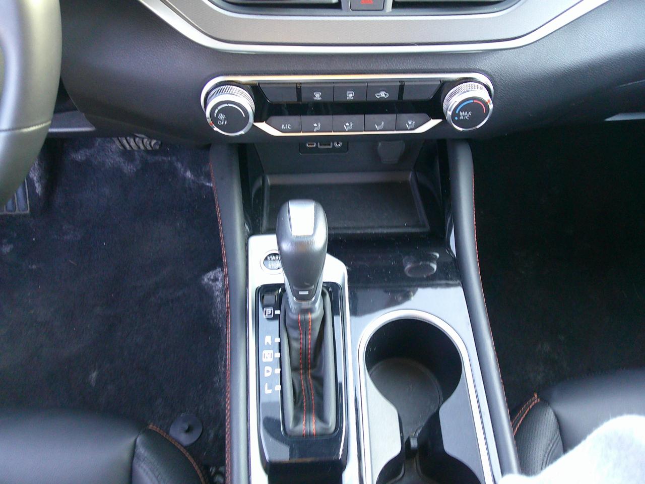 Nissan Altima SR FWD 2025